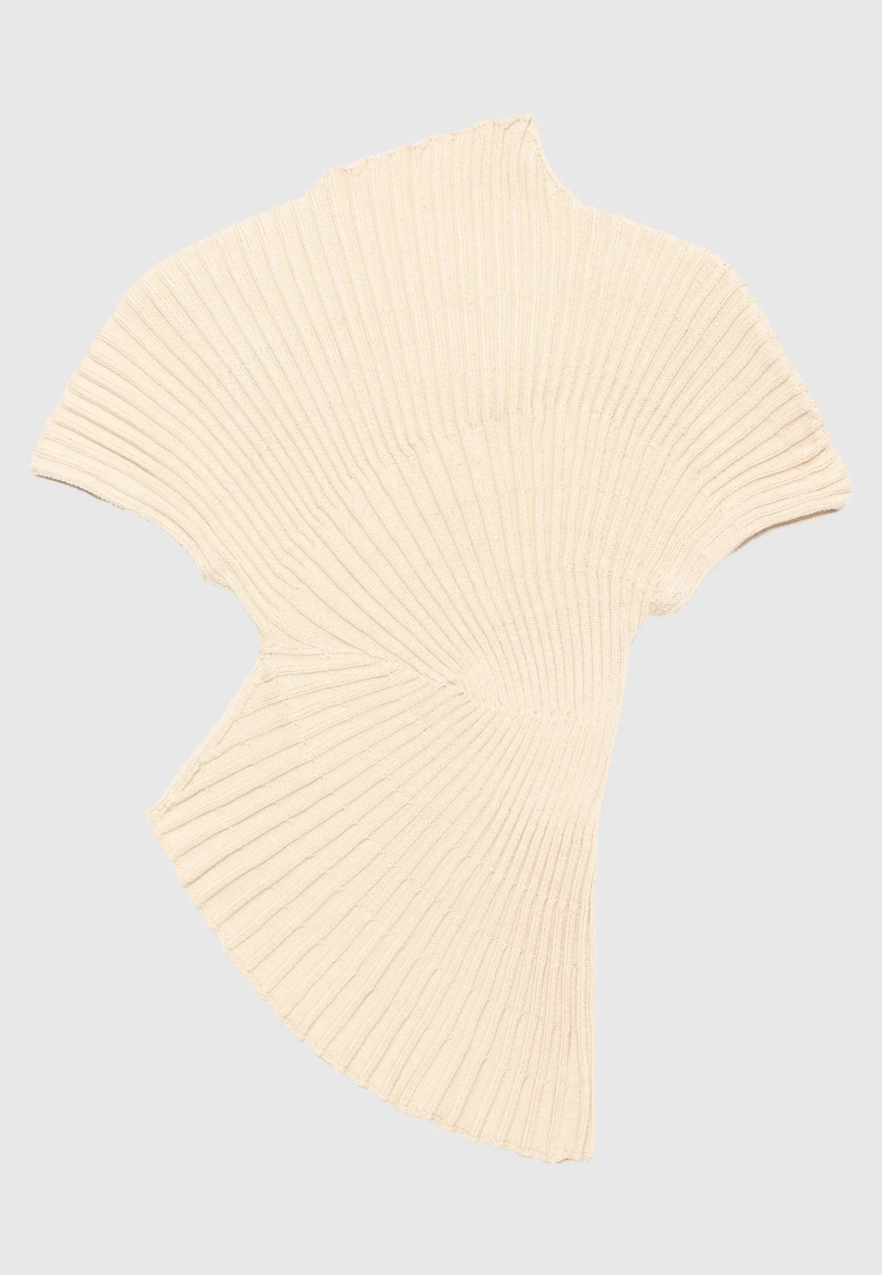 Asymmetrisches Rippstrick-Top