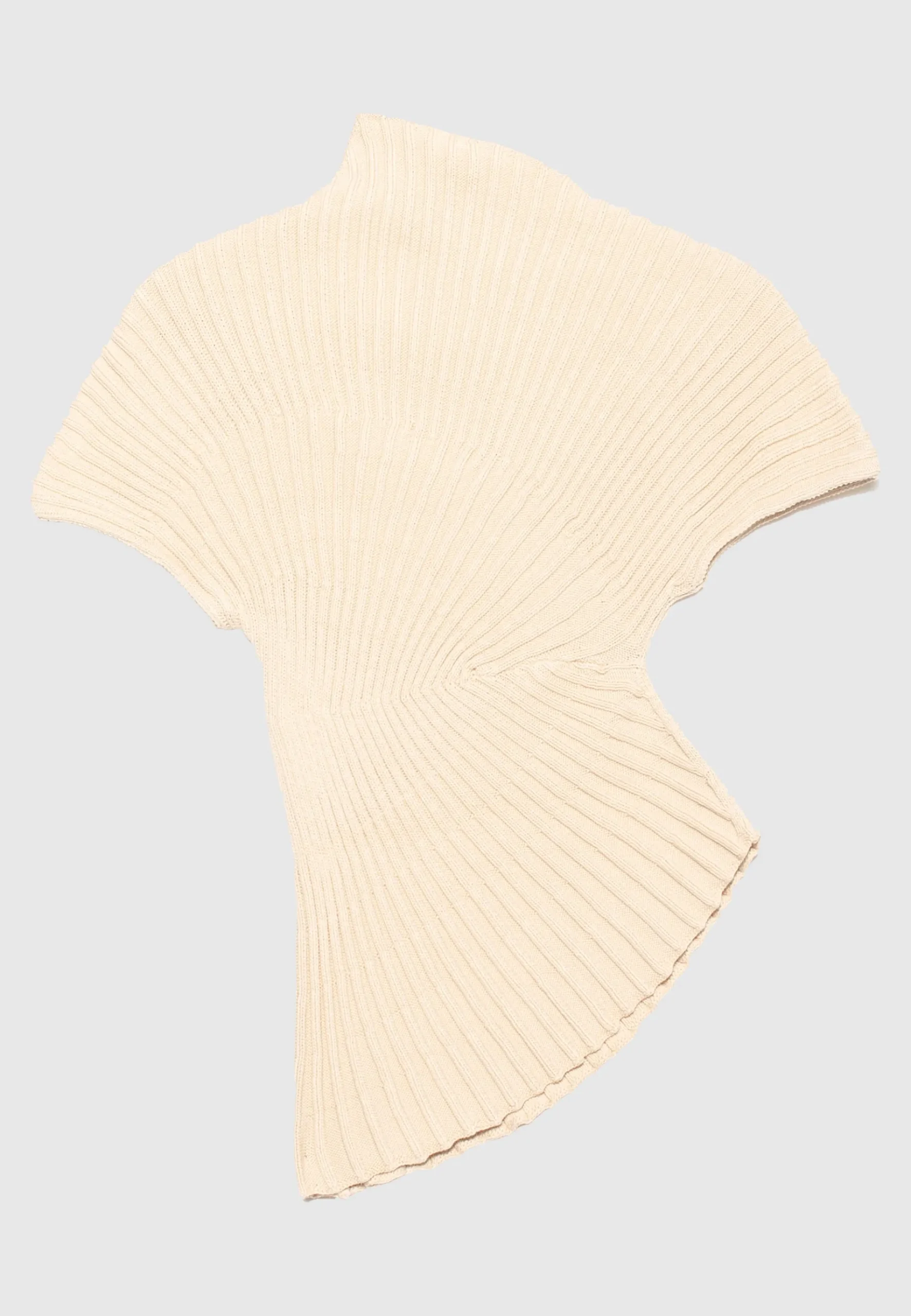 Asymmetrisches Rippstrick-Top