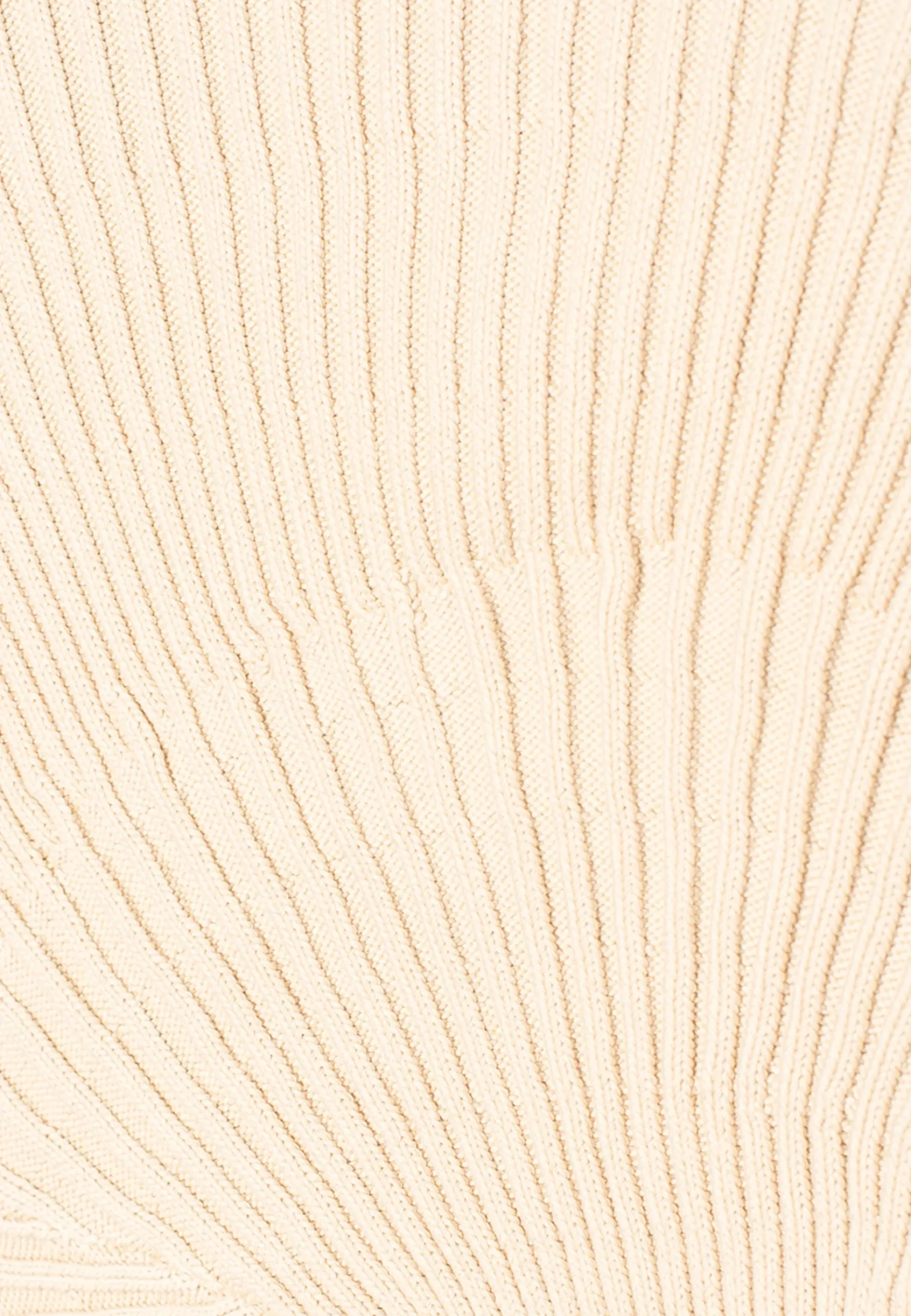 Asymmetrisches Rippstrick-Top
