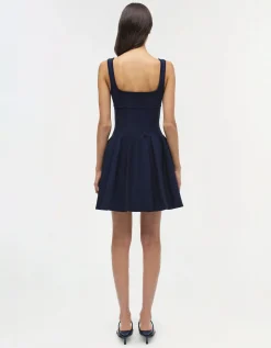 Ausgestelltes Mini Kleid