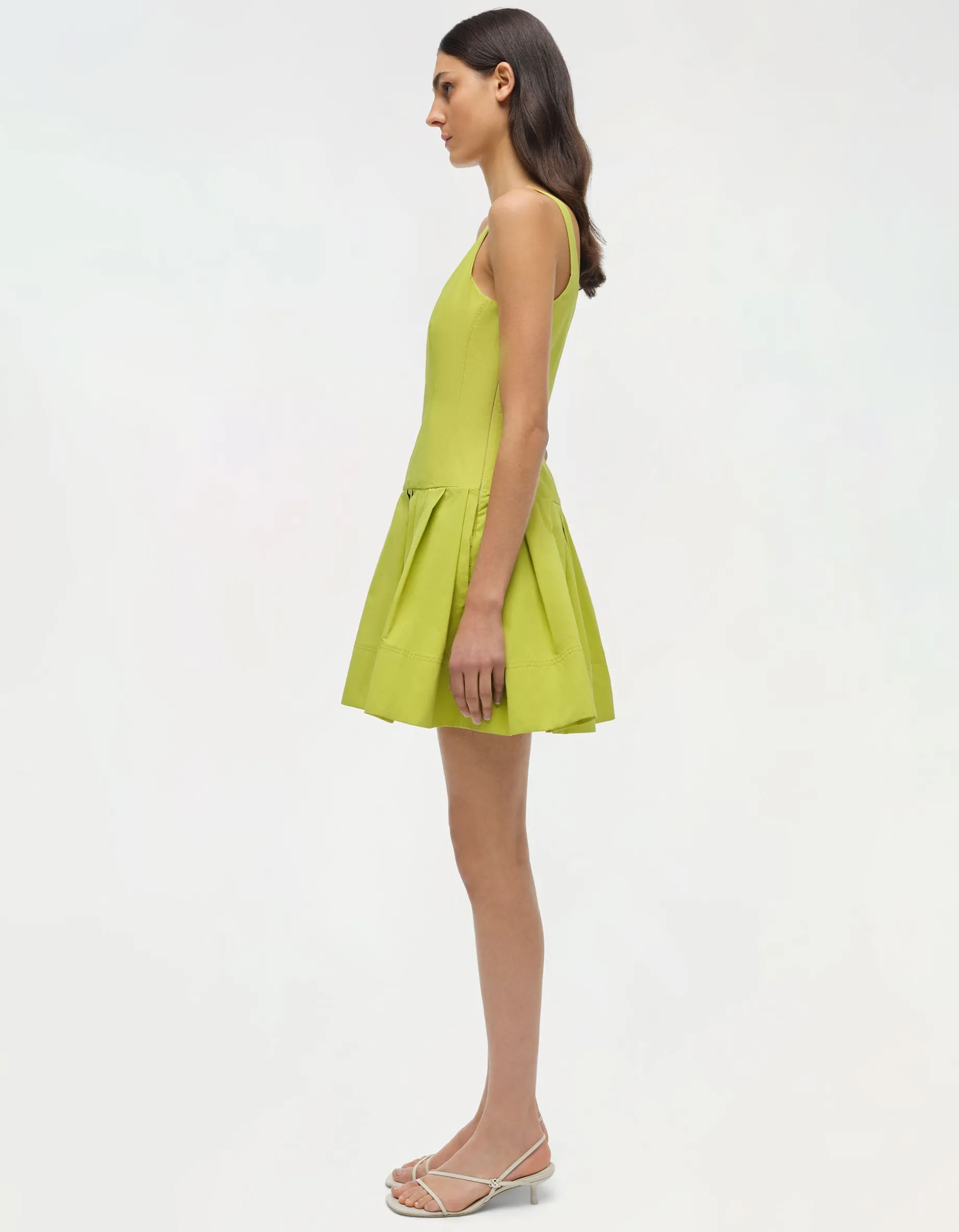 Ausgestelltes Mini-Kleid