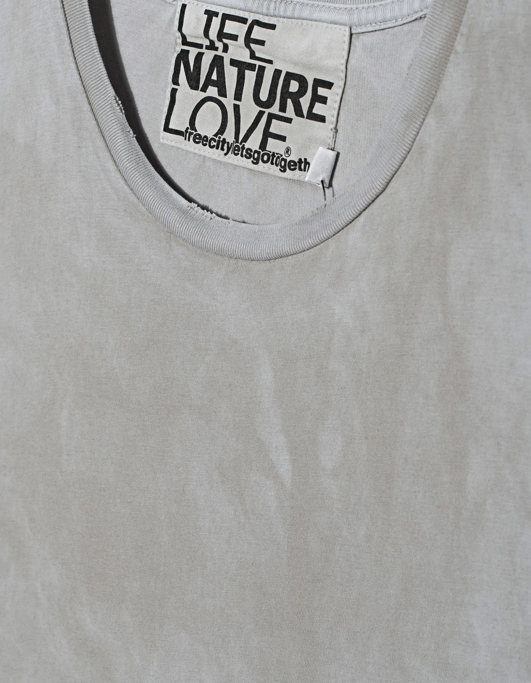 Bedrucktes Top im Destroyed-Look