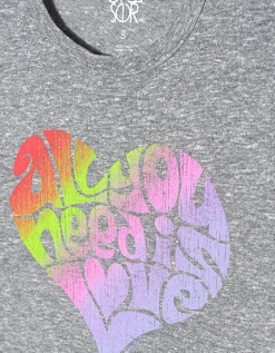 Bedrucktes T-Shirt