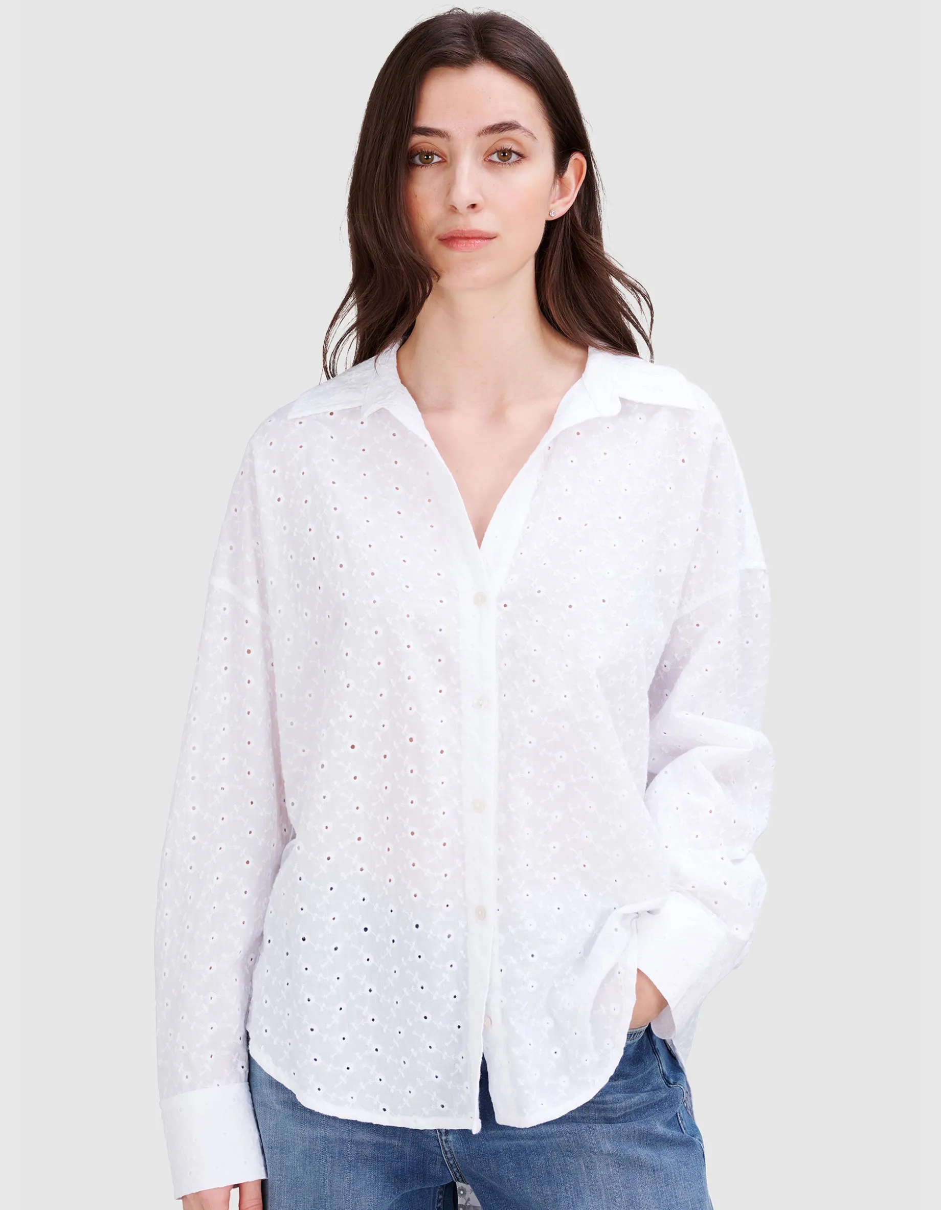 Bluse mit Lochstickerei