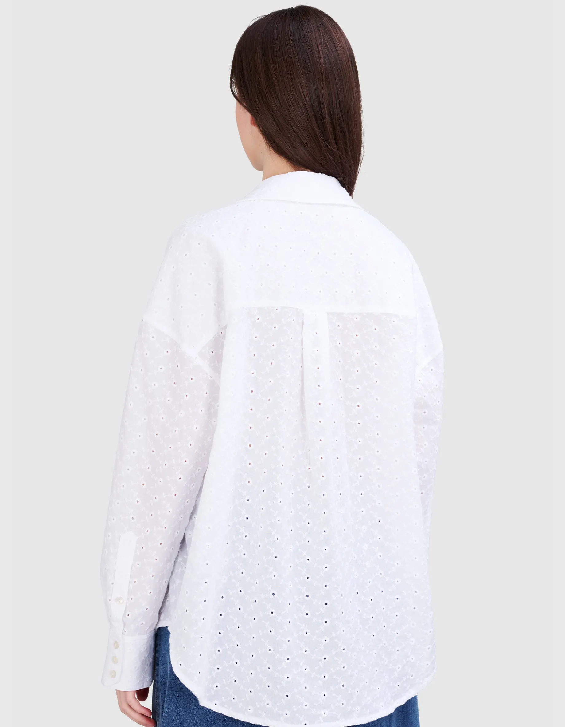 Bluse mit Lochstickerei
