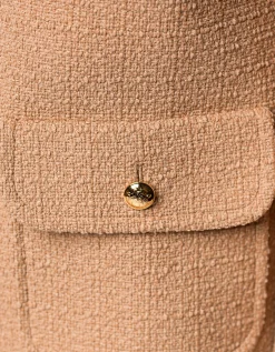 Bouclé-Jacke mit geprägten Knöpfen