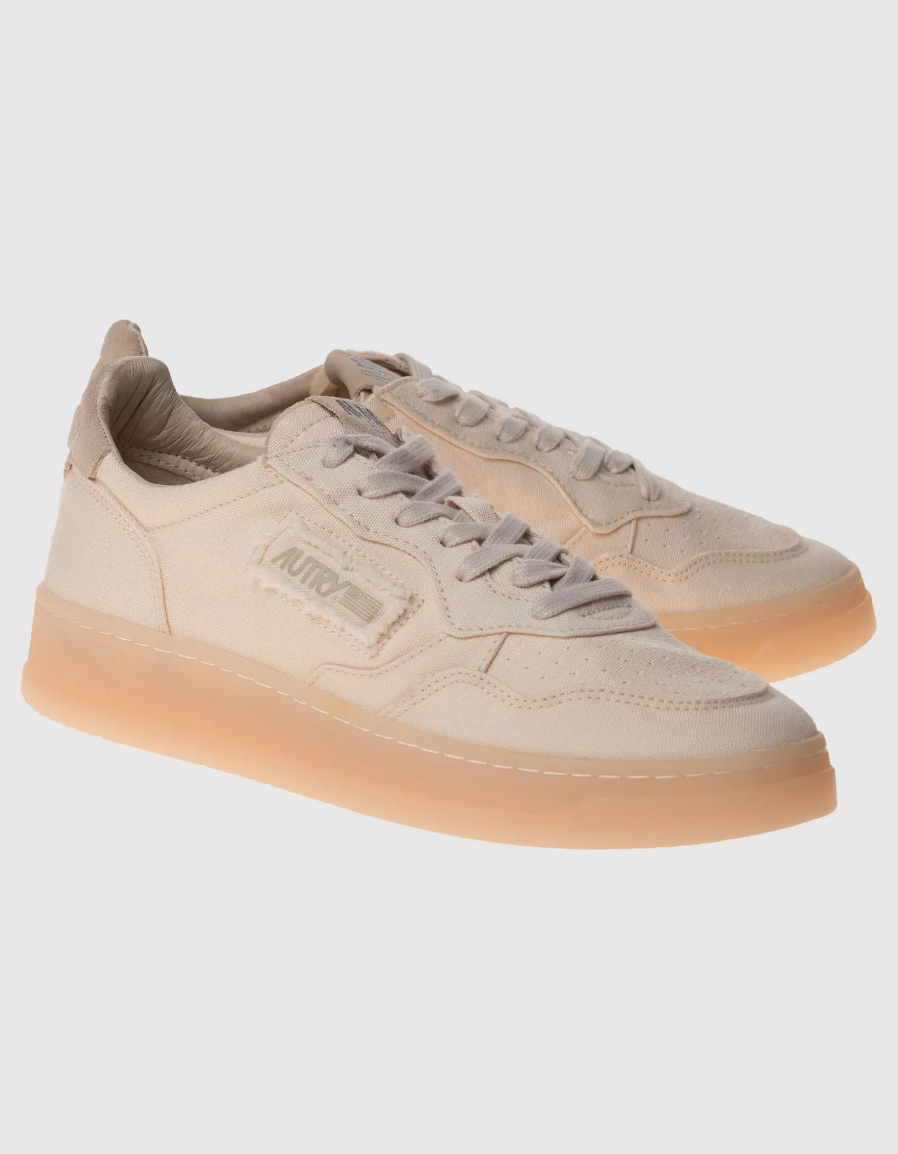 Canvas-Sneaker Medalist