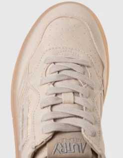 Canvas-Sneaker Medalist
