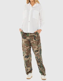 Cargo-Hose mit Camouflage-Musterung