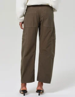 Cropped Cargo-Barrel-Hose Marcelle