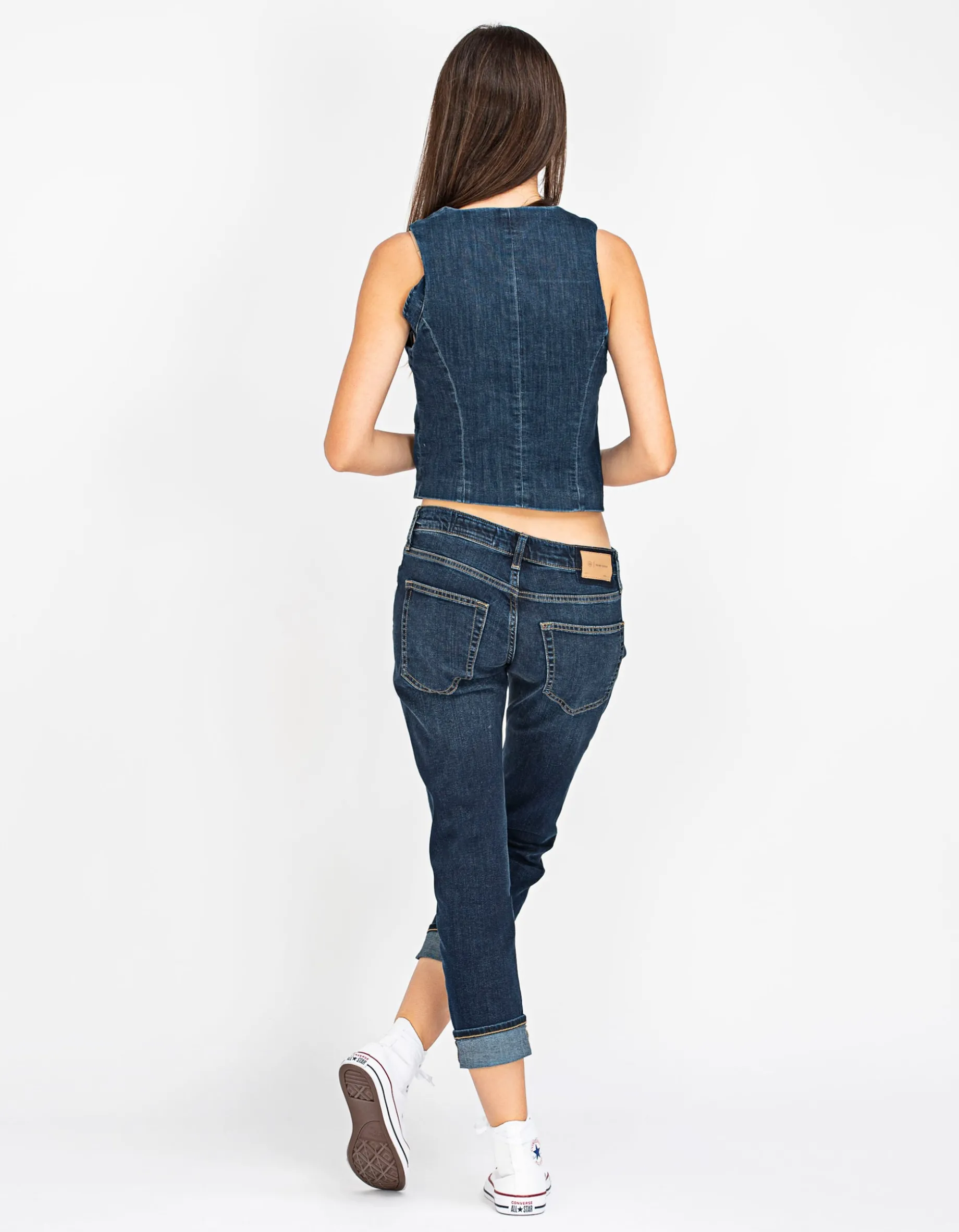 Cropped Slouchy Slim Jeans