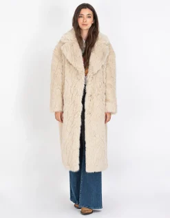 Faux-Fur Mantel