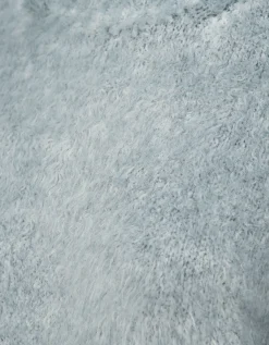 Fuzzy-Strickpullover