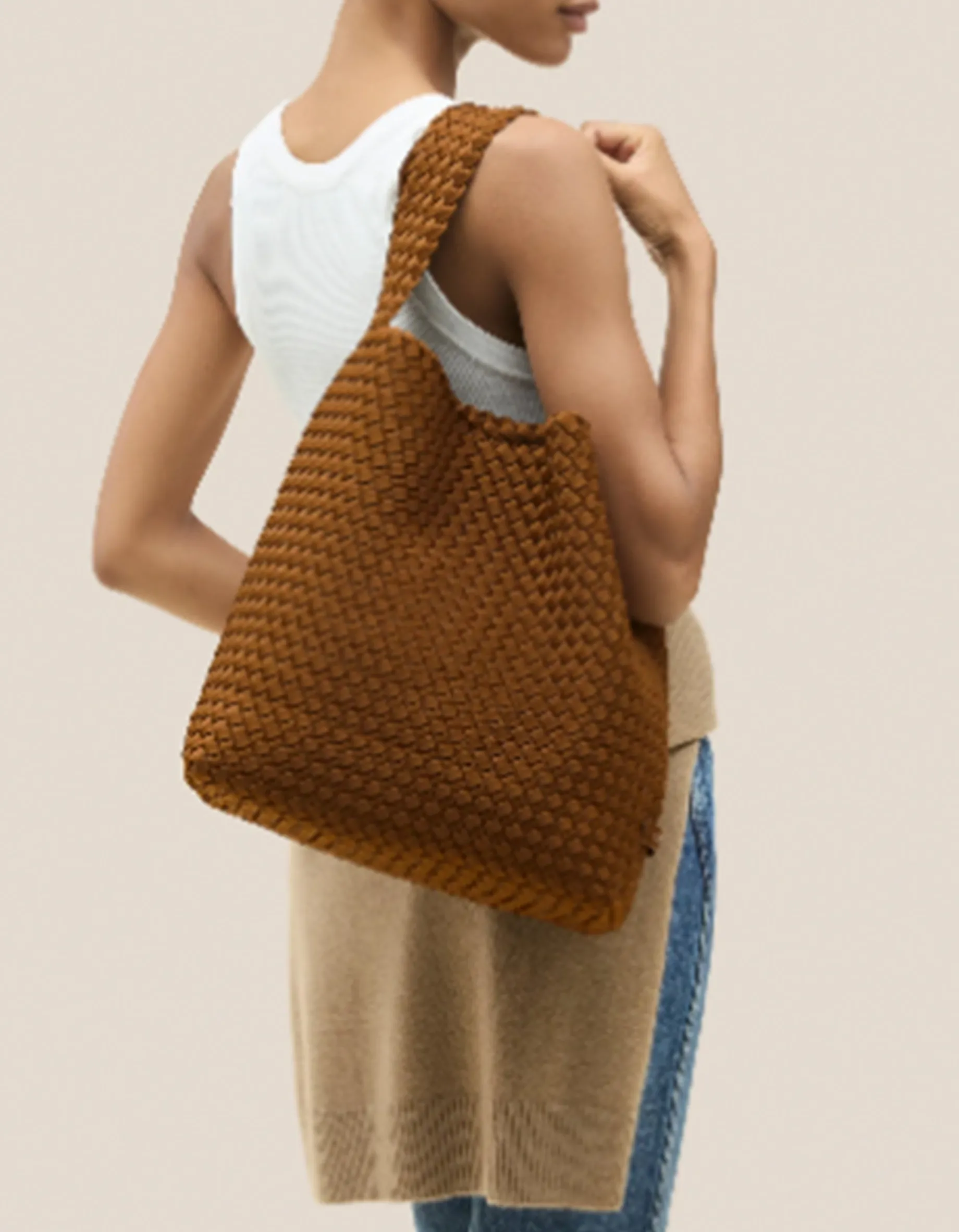 Geflochtene Hobo Bag Nomade Medium mit Pouch