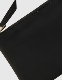 Geflochtene Tote Bag mit abnehmbarem Schulterriemen und Pouch