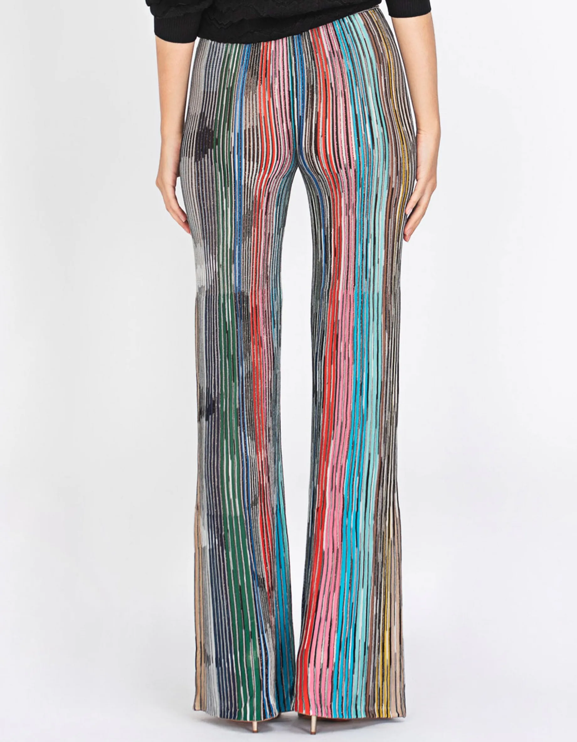 Gemusterte Flare-Leg Feinstrickhose mit Effektgarn