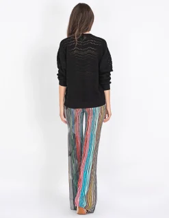 Gemusterte Flare-Leg Feinstrickhose mit Effektgarn