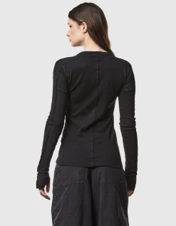 Geripptes Longsleeve mit Rundhalsausschnitt