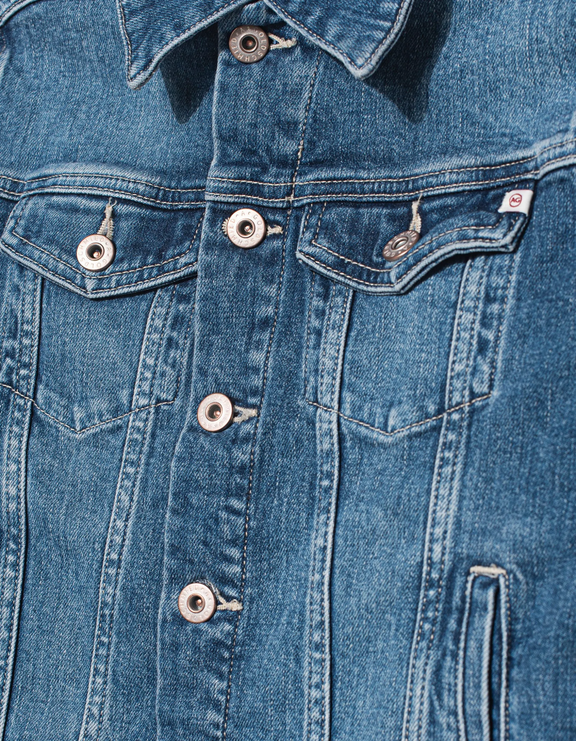 Jeansjacke im Washed-Out Look
