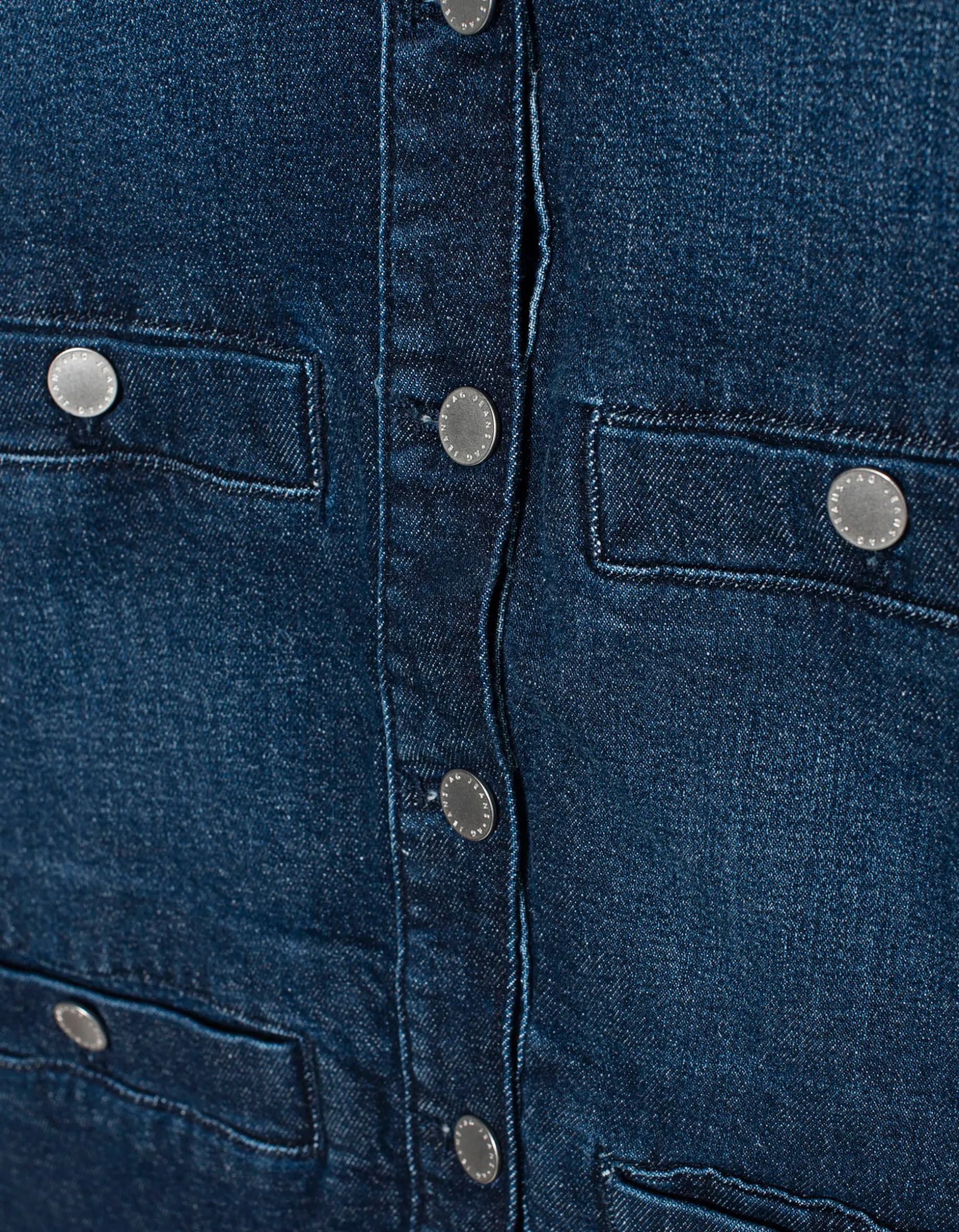 Jeansjacke mit Fransenkanten