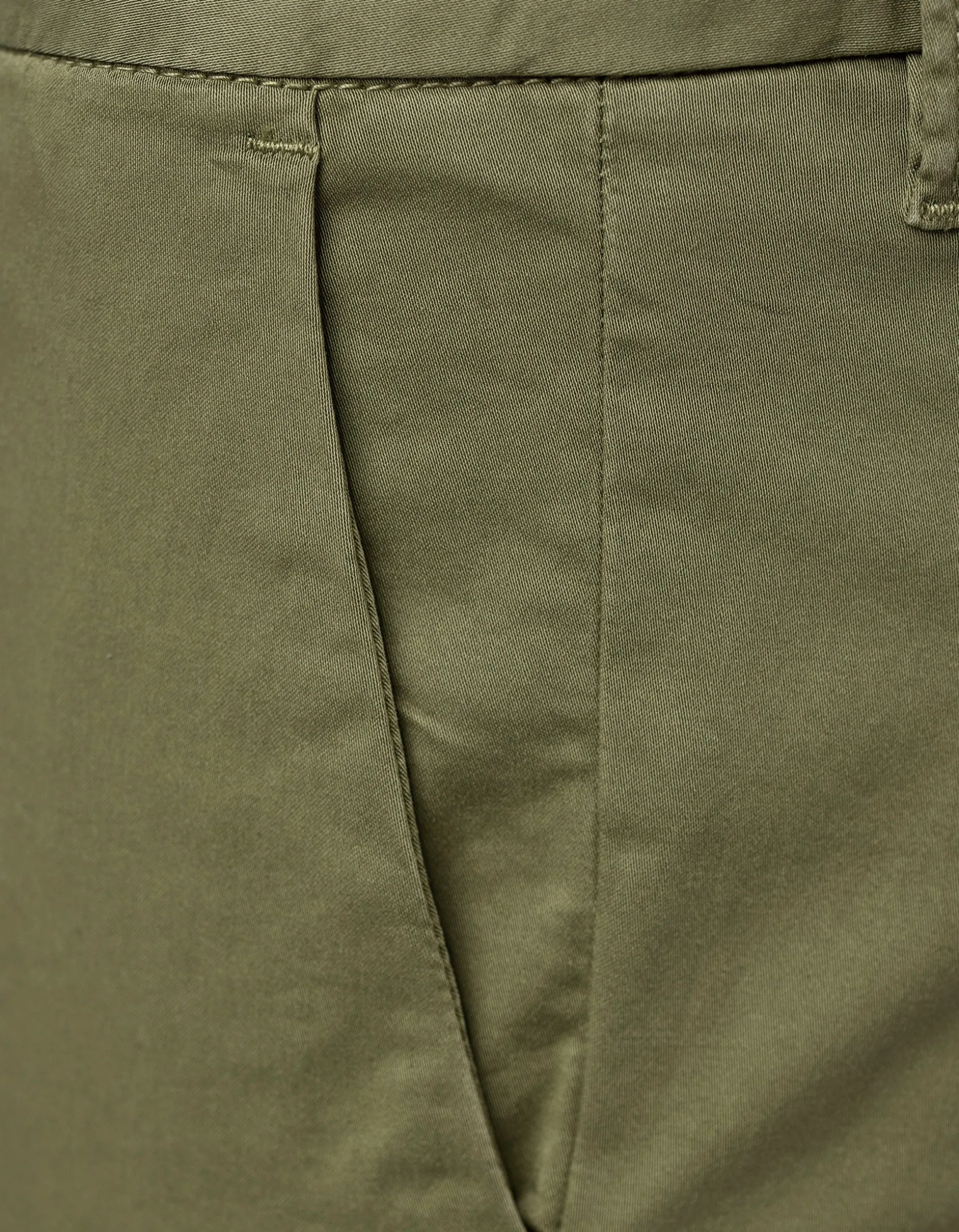 Kick-Flare Hose mit offenem Saum