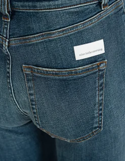 Kick-Flare Jeans