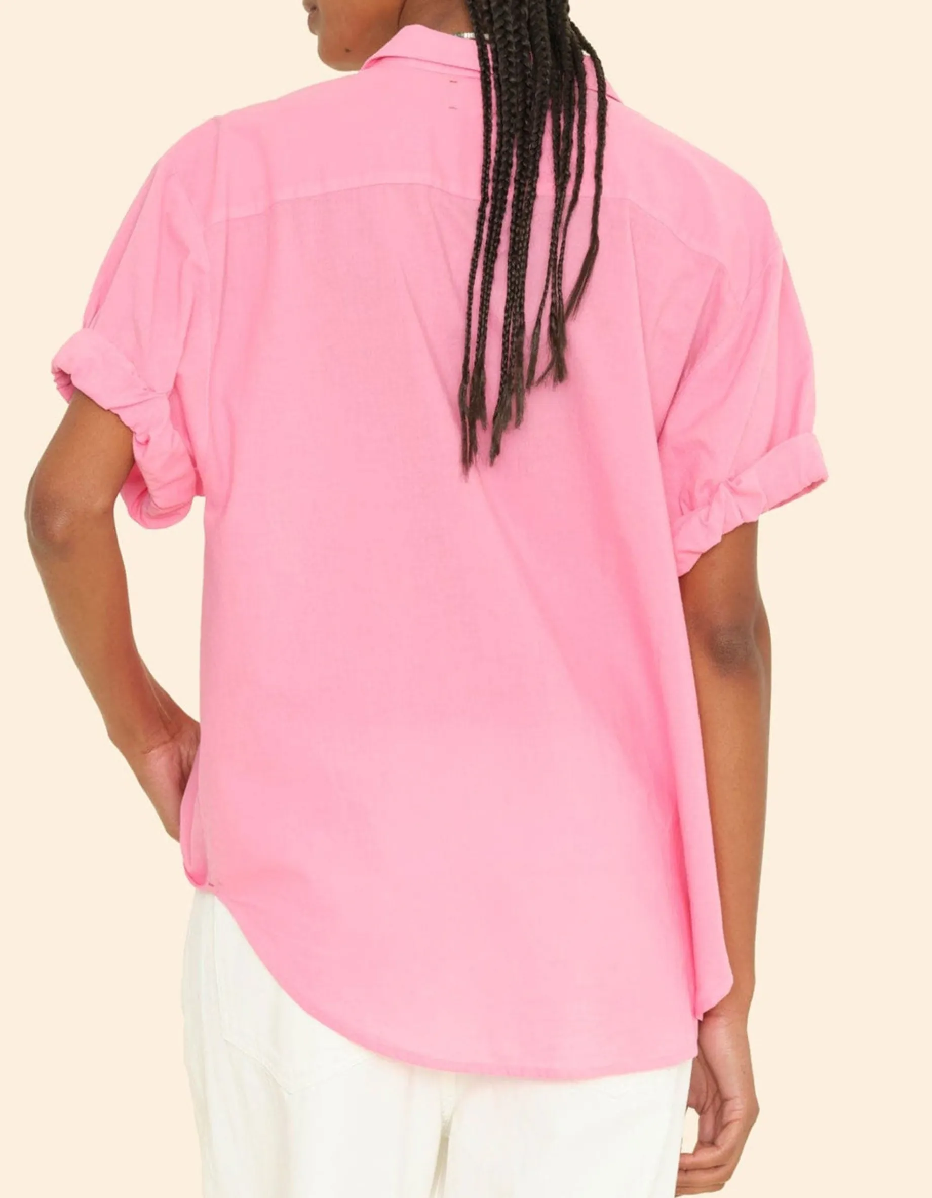 Kurzarm-Bluse Channing mit abgerundetem Saum