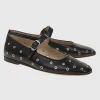 Leder-Ballerinas mit Metall-Ösen-Verzierung