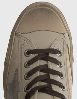 Leder-Sneaker mit Perlenstickerei