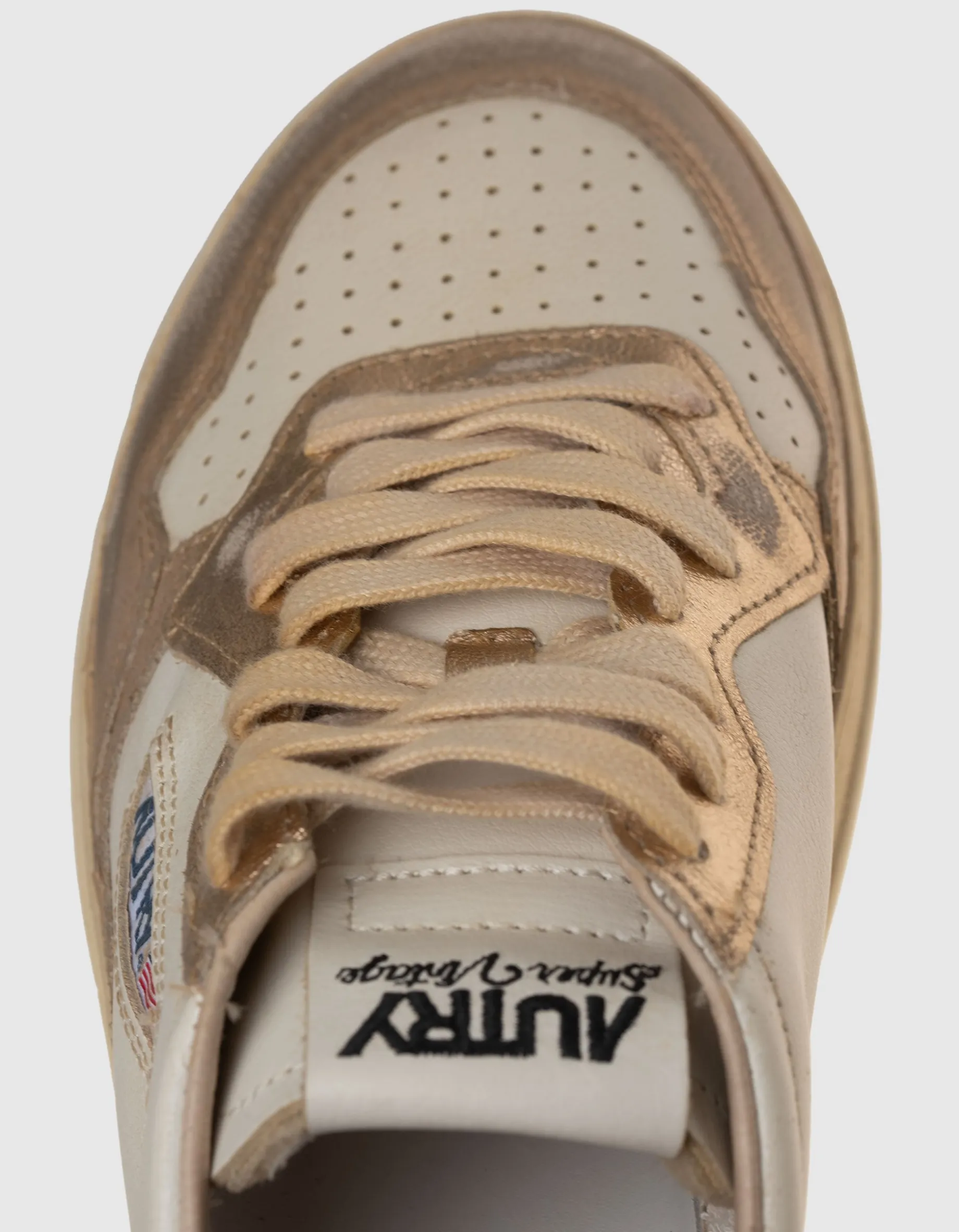 Leder-Sneaker Super Vintage mit Glanz-Finish