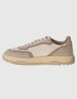 Leder-Sneaker Wildpace mit Netz-Details