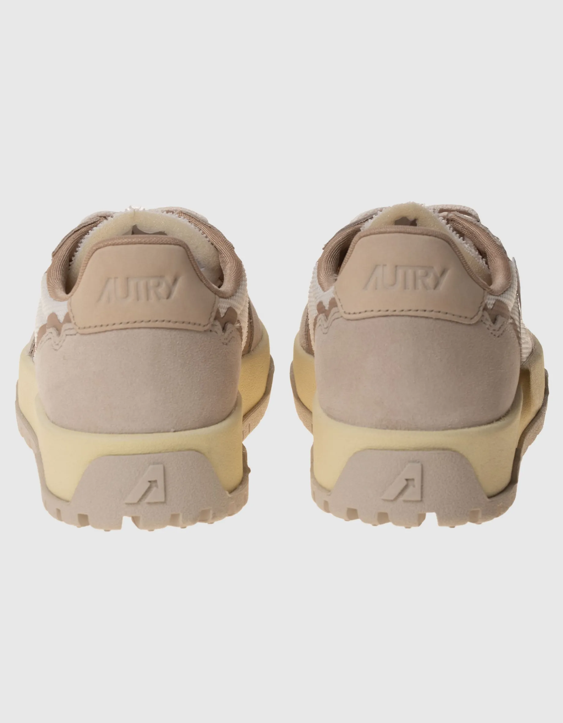 Leder-Sneaker Wildpace mit Netz-Details
