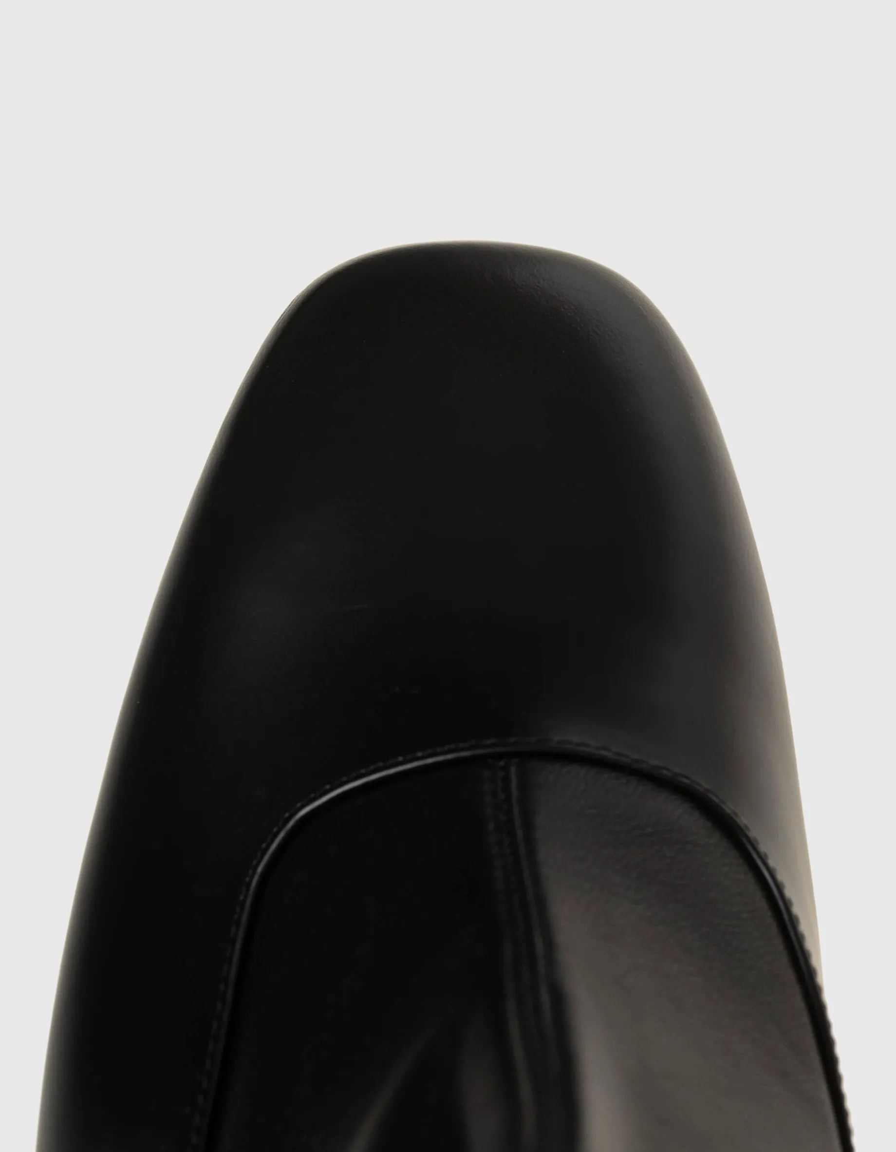 Leder-Stiefelette Eliot mit dekorativer Schnalle