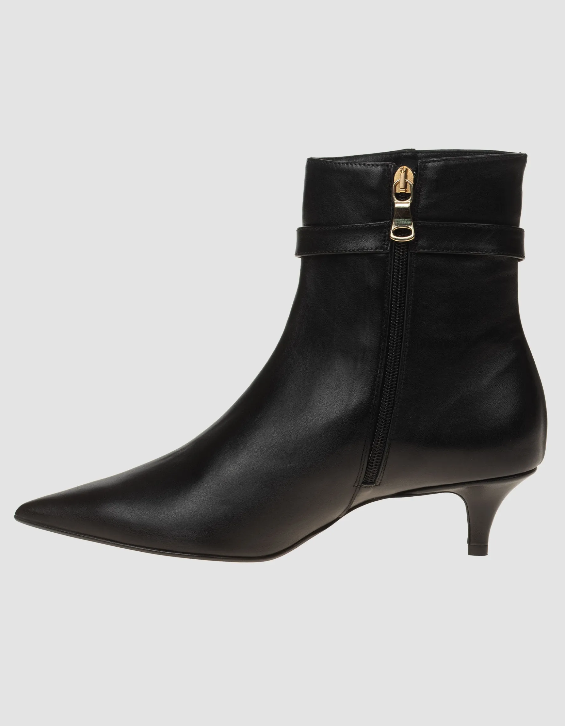 Leder-Stiefelette mit Metall-Verzierung