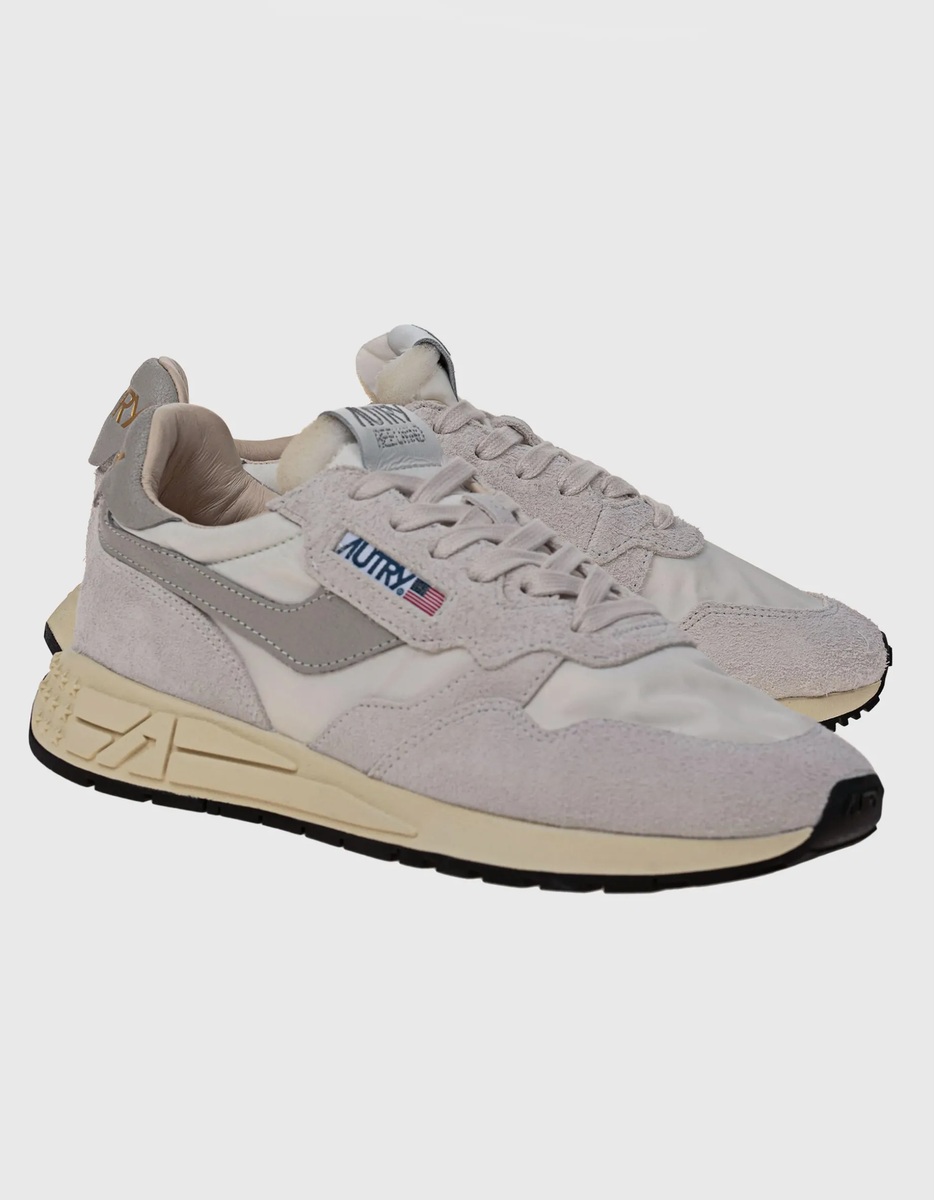 Nylon-Sneaker mit Wildleder-Details