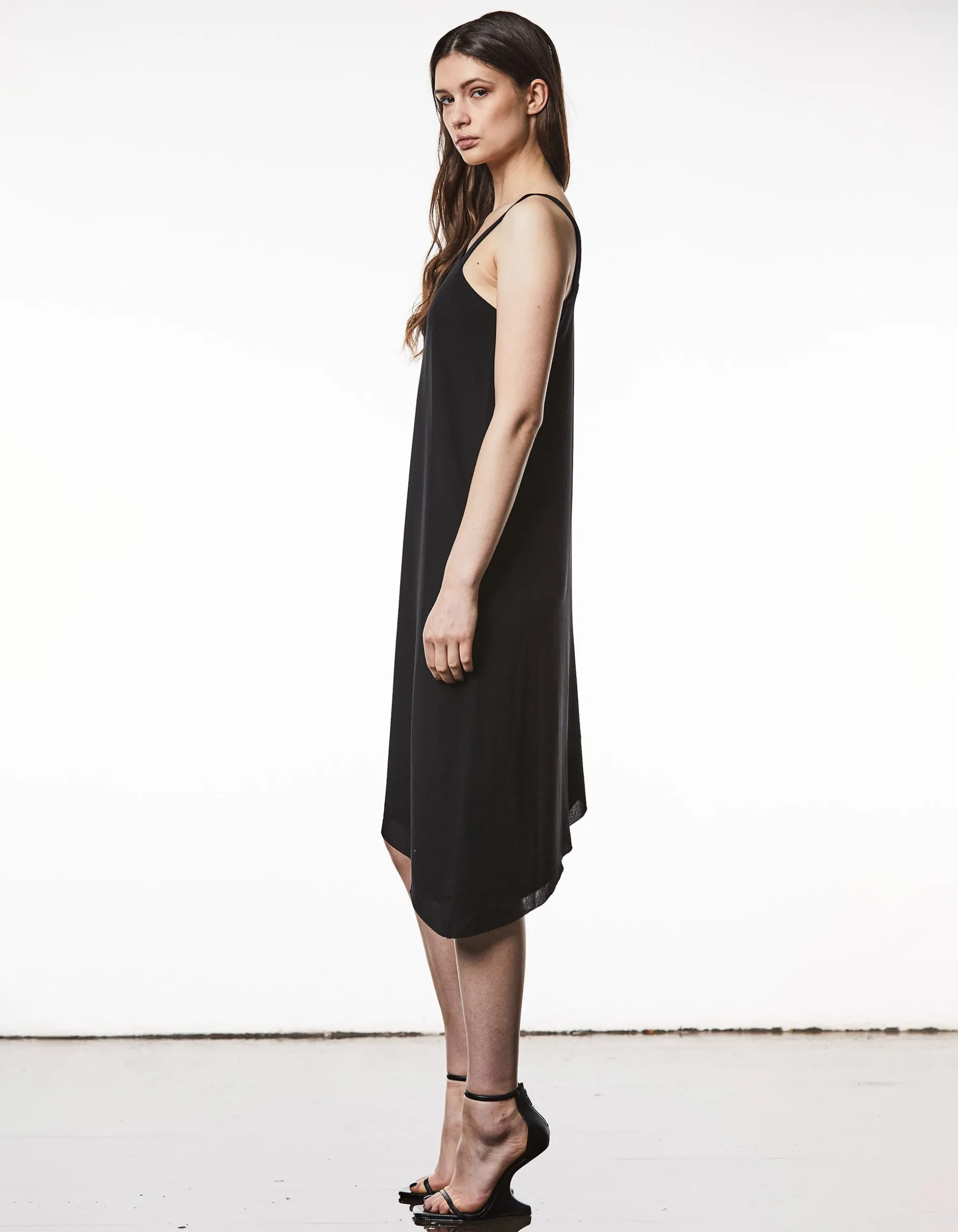 Off-Shoulder Kleid