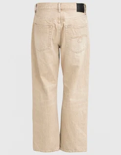 Relaxed Boyfriend Jeans