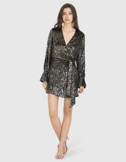 Samt-Kleid in Wickeloptik