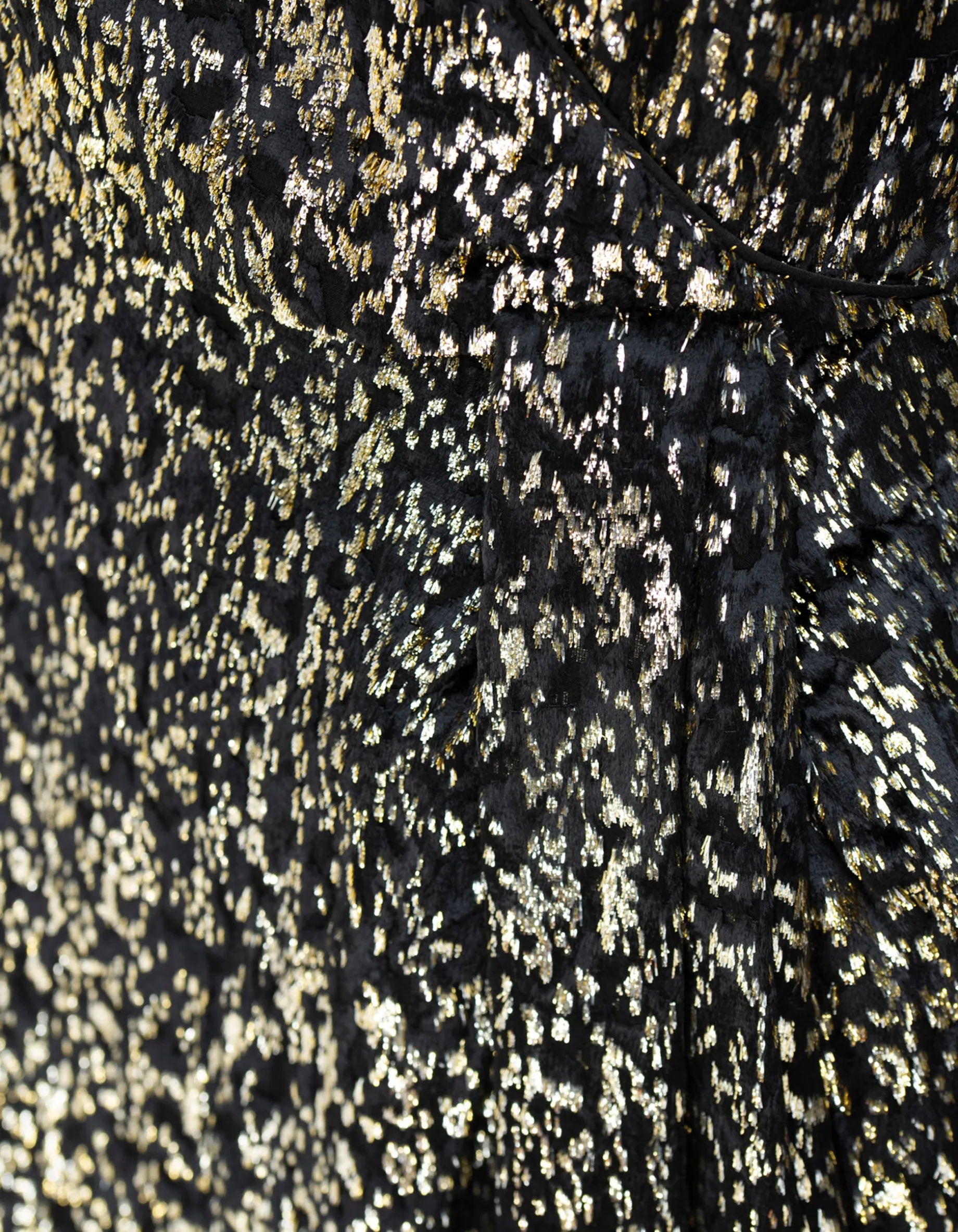 Samt-Kleid in Wickeloptik