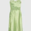 Seiden-Kleid mit bestickten Tüll-Details