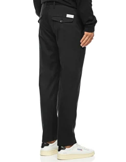 Slim-Fit Chino Hose