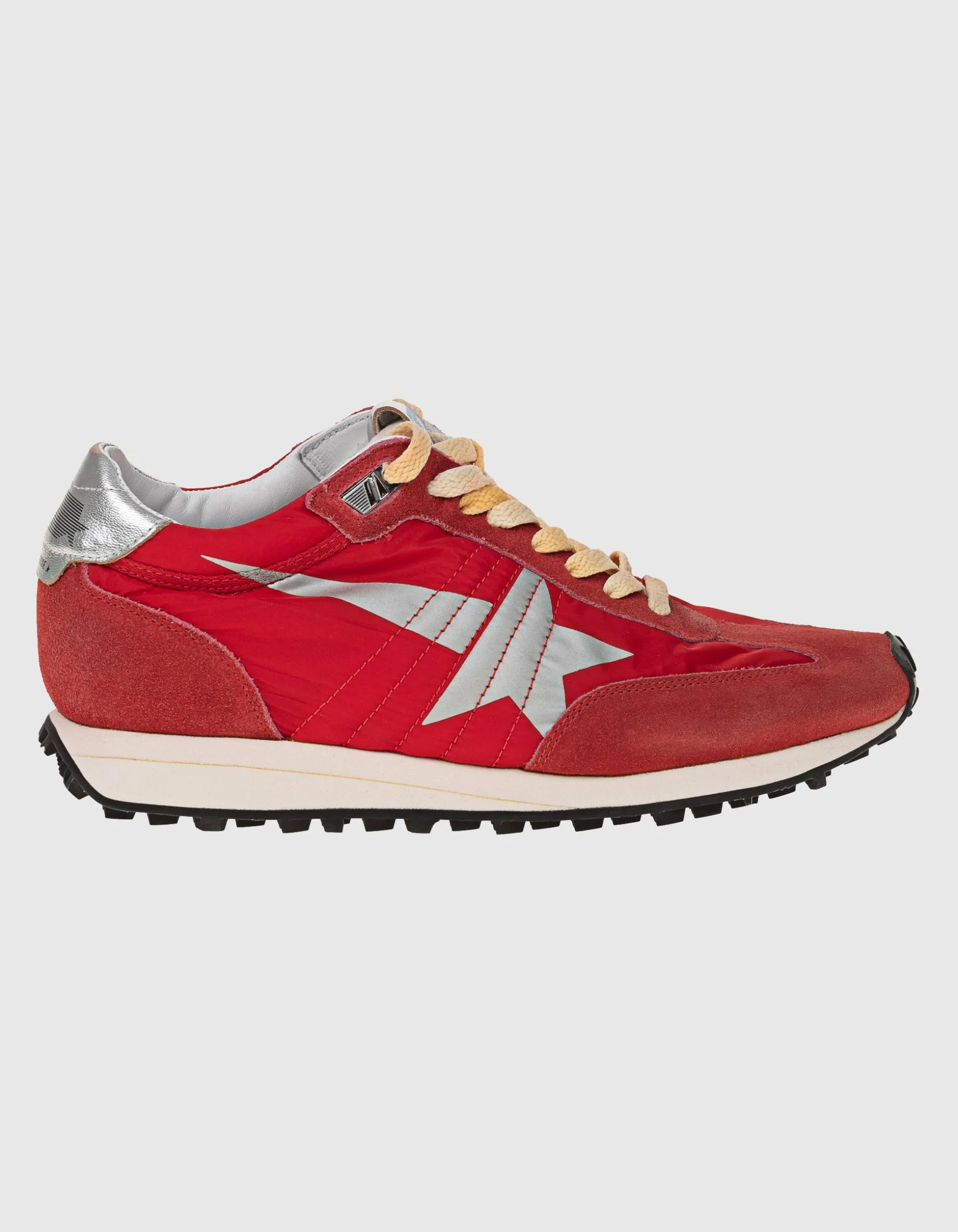 Sneaker mit Leder-Details