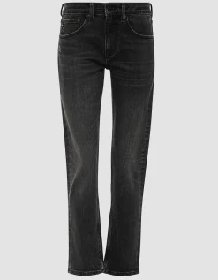 Straight-Leg Jeans