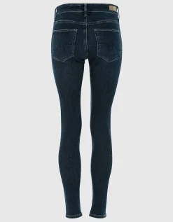 Straight-Leg-Jeans