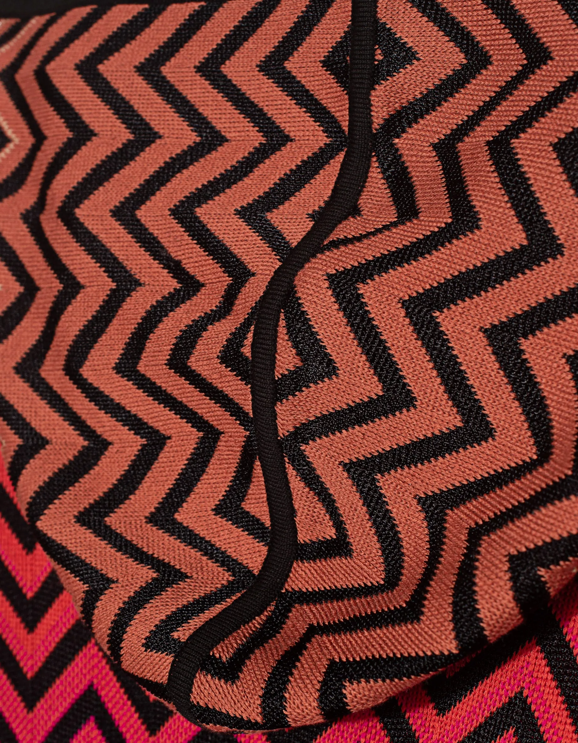 Sweatshirt mit Kapuze mit Dégradé Chevron