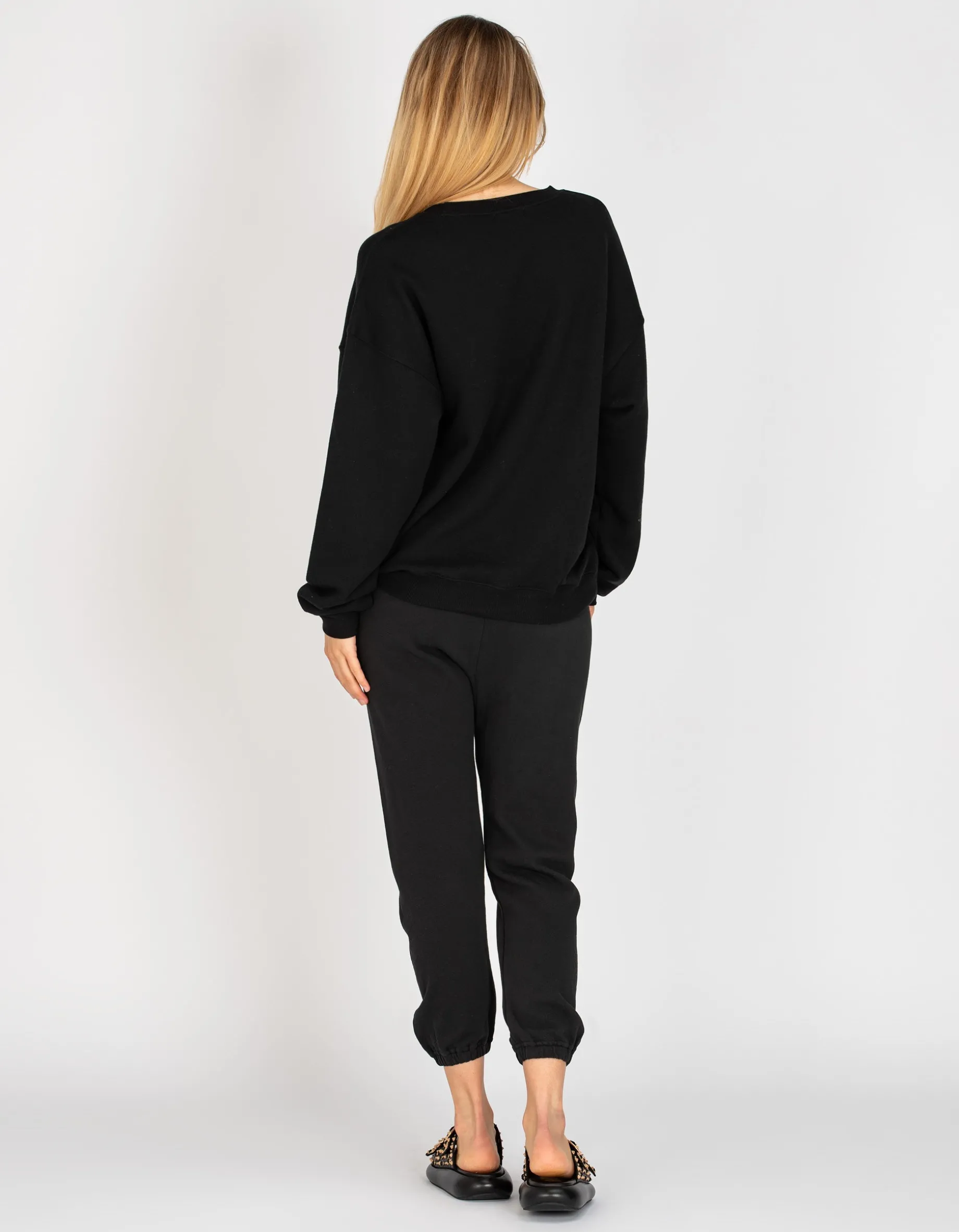 Sweatshirt mit Labelstickerei