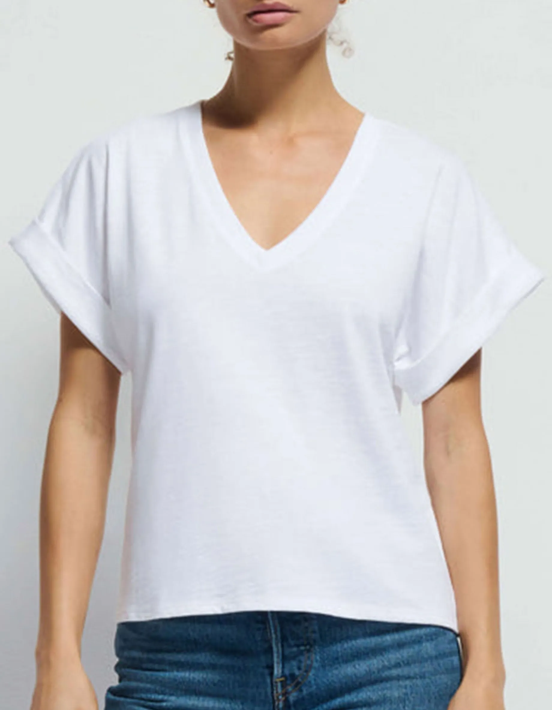 T-Shirt mit V-Ausschnitt