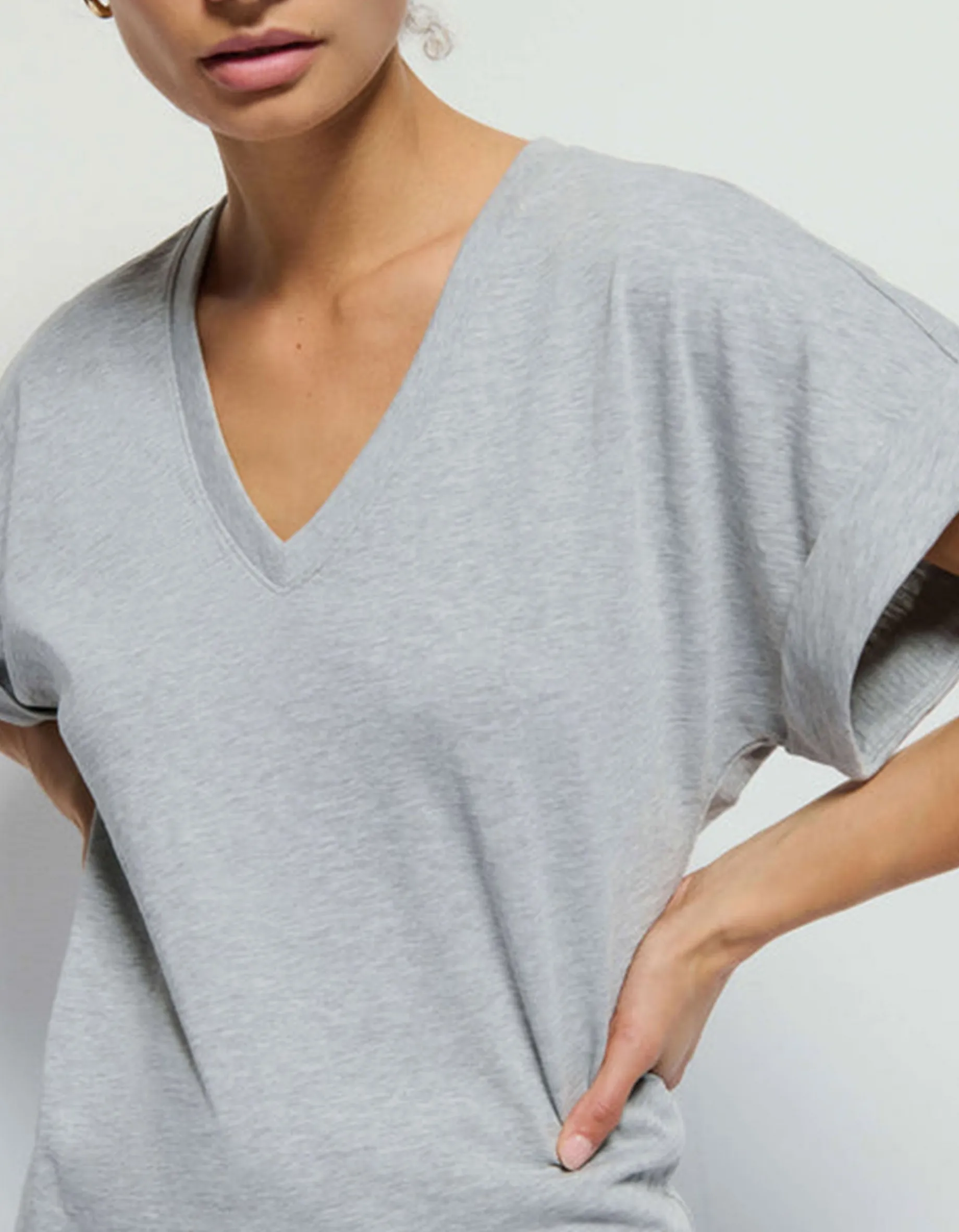 T-Shirt mit V-Ausschnitt