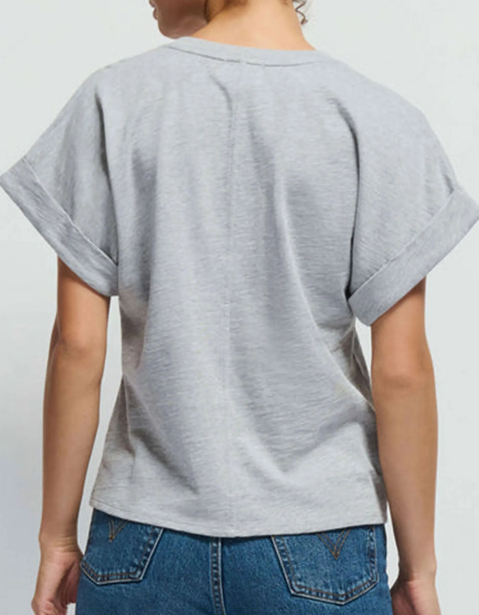 T-Shirt mit V-Ausschnitt