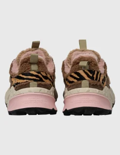 Veloursleder Sneaker mit Teddyfelldetails